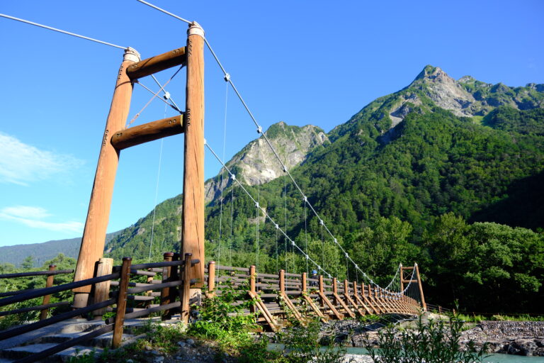 上高地 Kamikochi 明神池 Myojin Pond